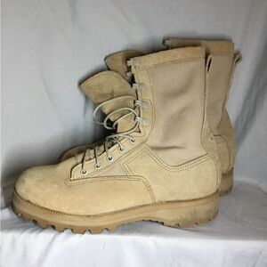Belleville Army Desert Mens 6.5 W Tan Suede Leather Combat Boots